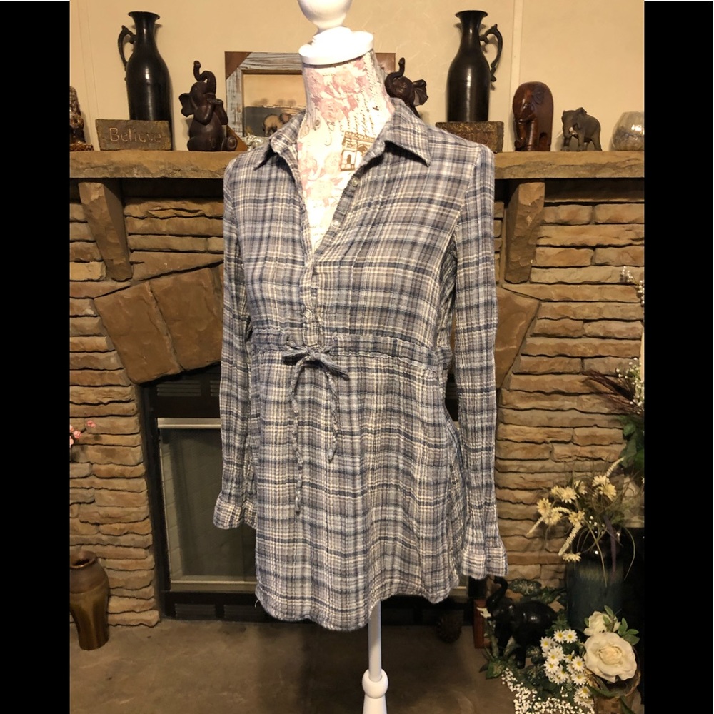 Charlotte Russe Flannel Blouse M